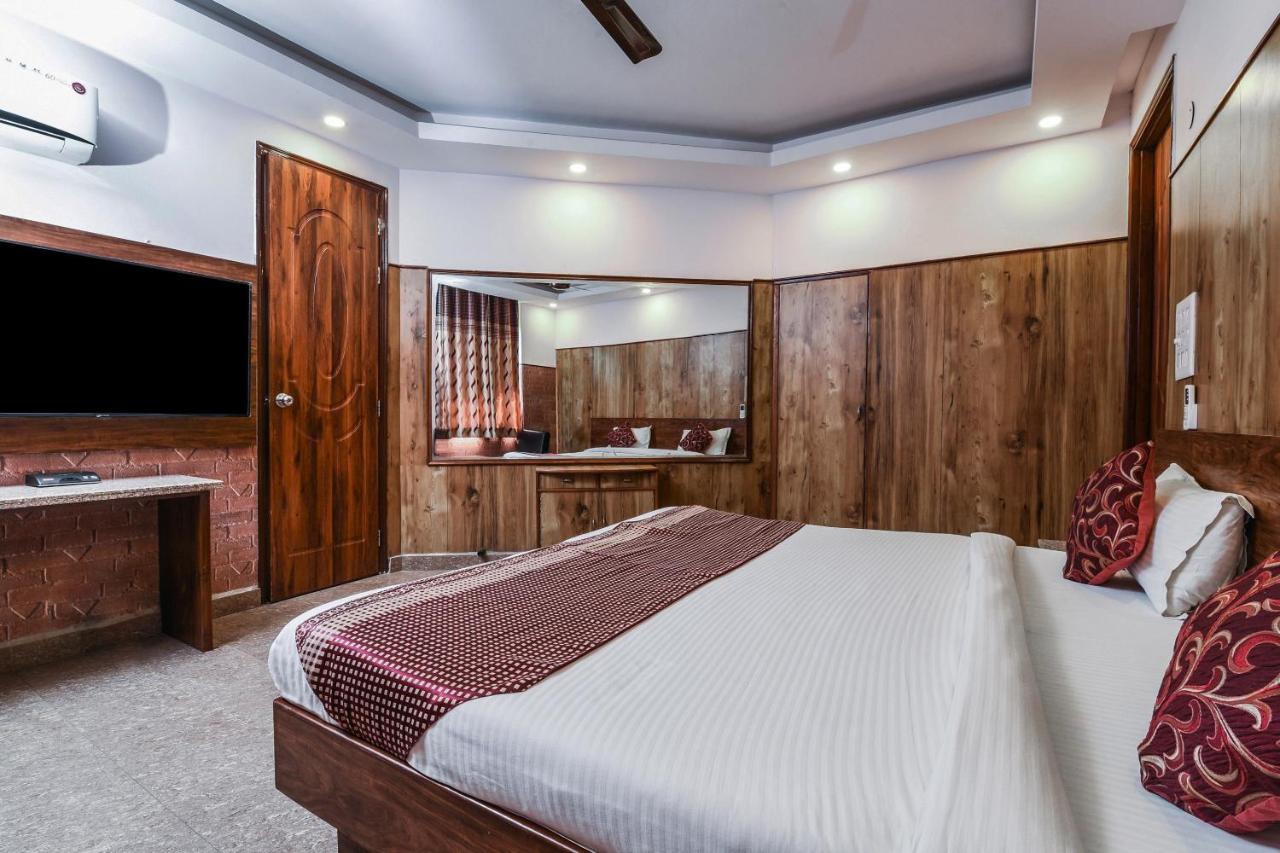Hotel Dream Palace Laxmi Nagar New Delhi Exterior photo
