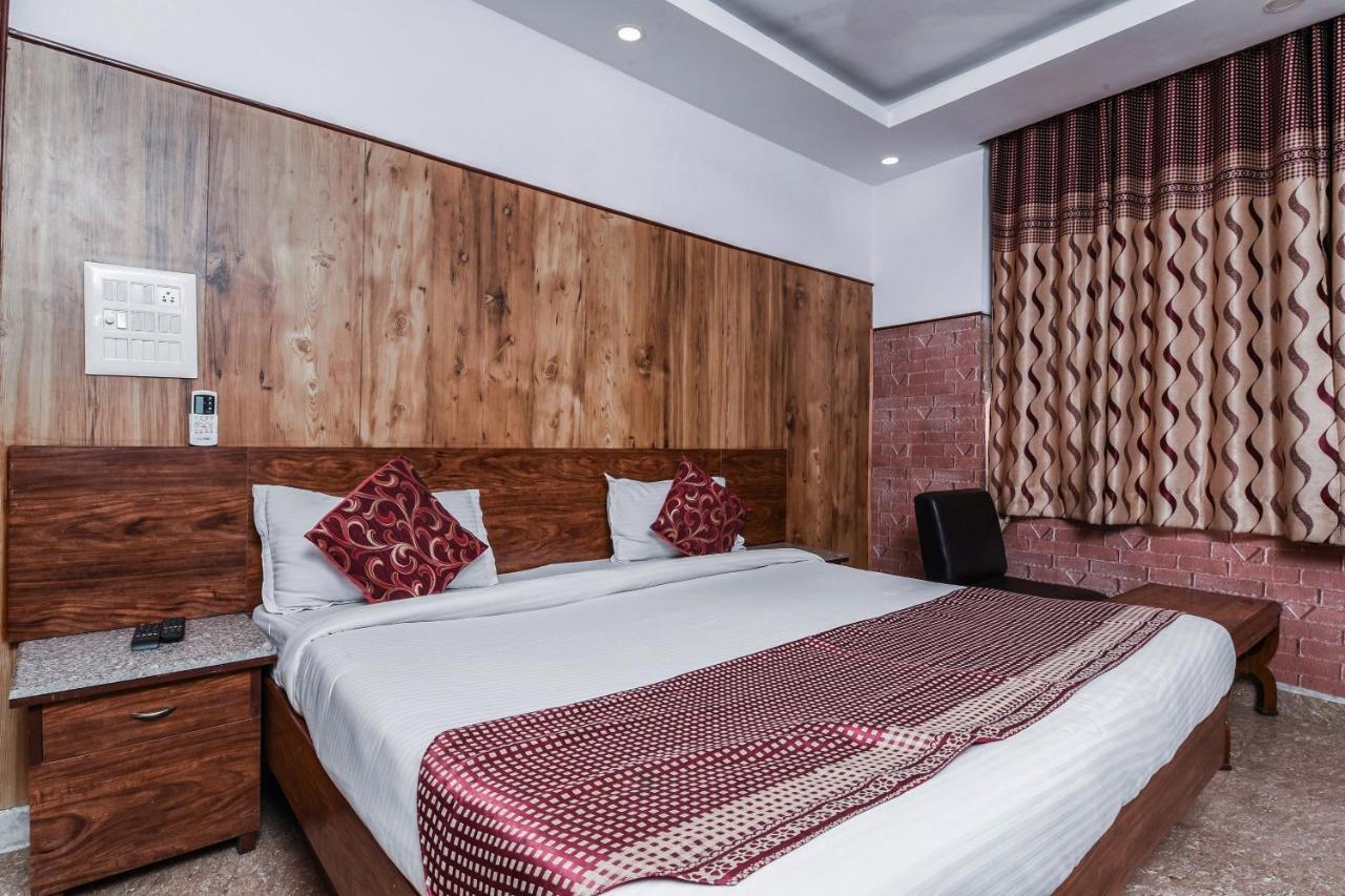 Hotel Dream Palace Laxmi Nagar New Delhi Exterior photo