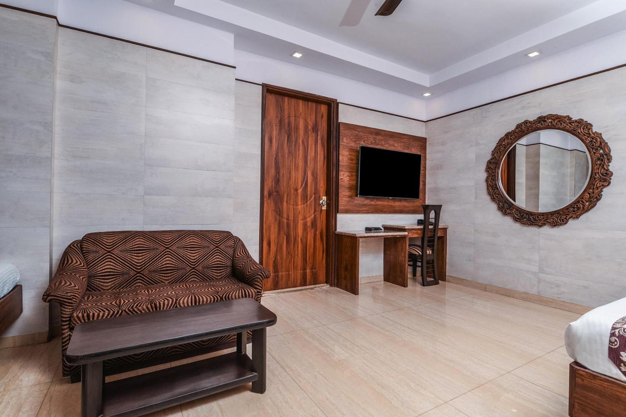Hotel Dream Palace Laxmi Nagar New Delhi Room photo